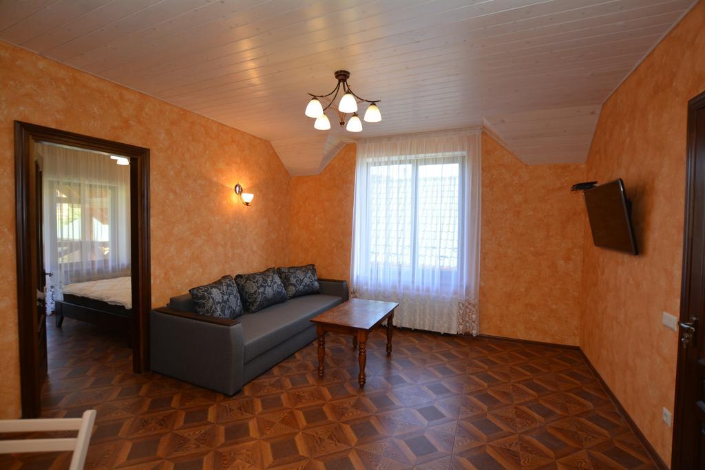 Zolota Rybka Villa Skhidnytsia Kamer foto