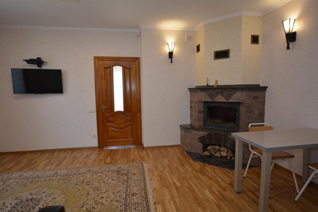 Zolota Rybka Villa Skhidnytsia Kamer foto