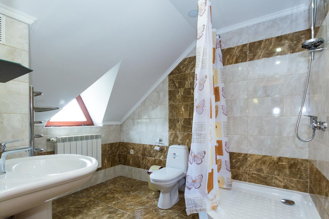 Zolota Rybka Villa Skhidnytsia Buitenkant foto